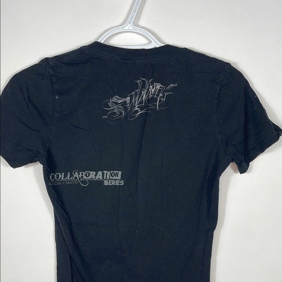 Sullen V-Neck Tee - Picture 5 of 5